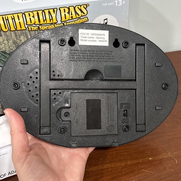 Big Mouth Billy Bass 2018 The Speaking Sensation Bluetooth Gemmy Fishing Time - Picture 5 of 12